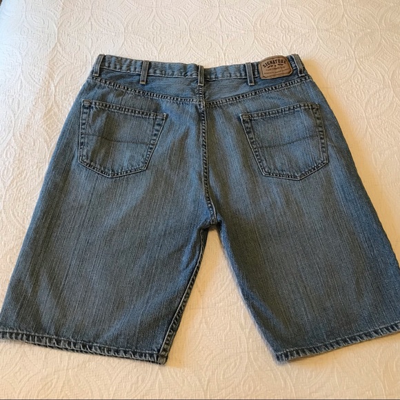 Levi Strauss & Co Signature Loose Light Wash Denim Shorts - Picture 1 of 10